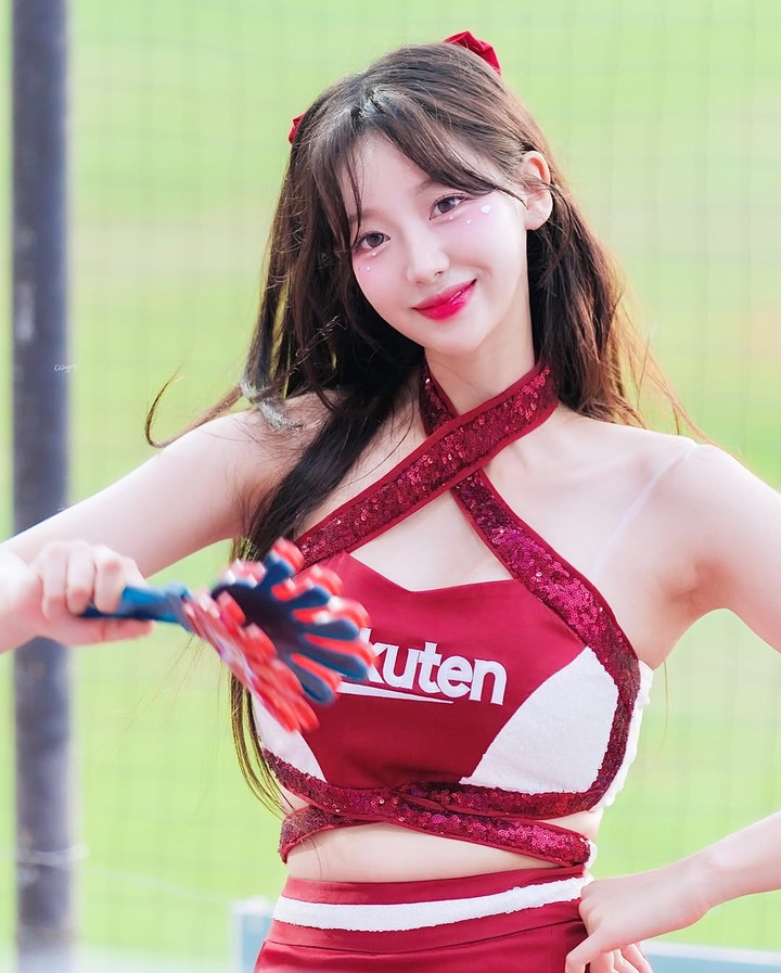 치어리더 우수한'…눈길 사로잡는 응원 인증샷에 팬들 반응 폭발 < 스타 < 연예 Entertainment < 기사본문 - EPN엔피나우