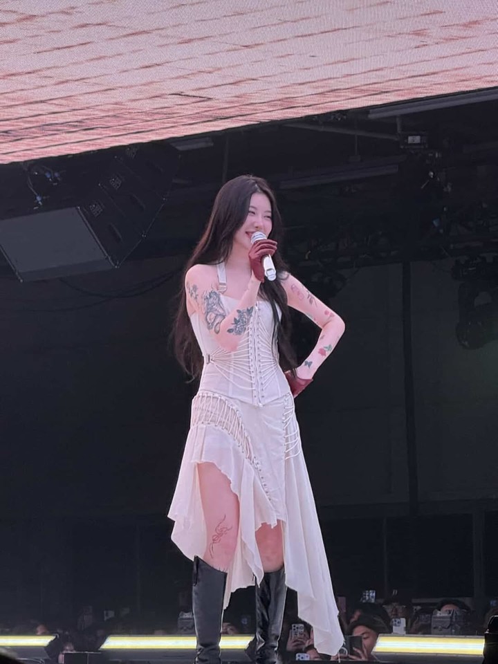 引用:ペク・イェリン SNS